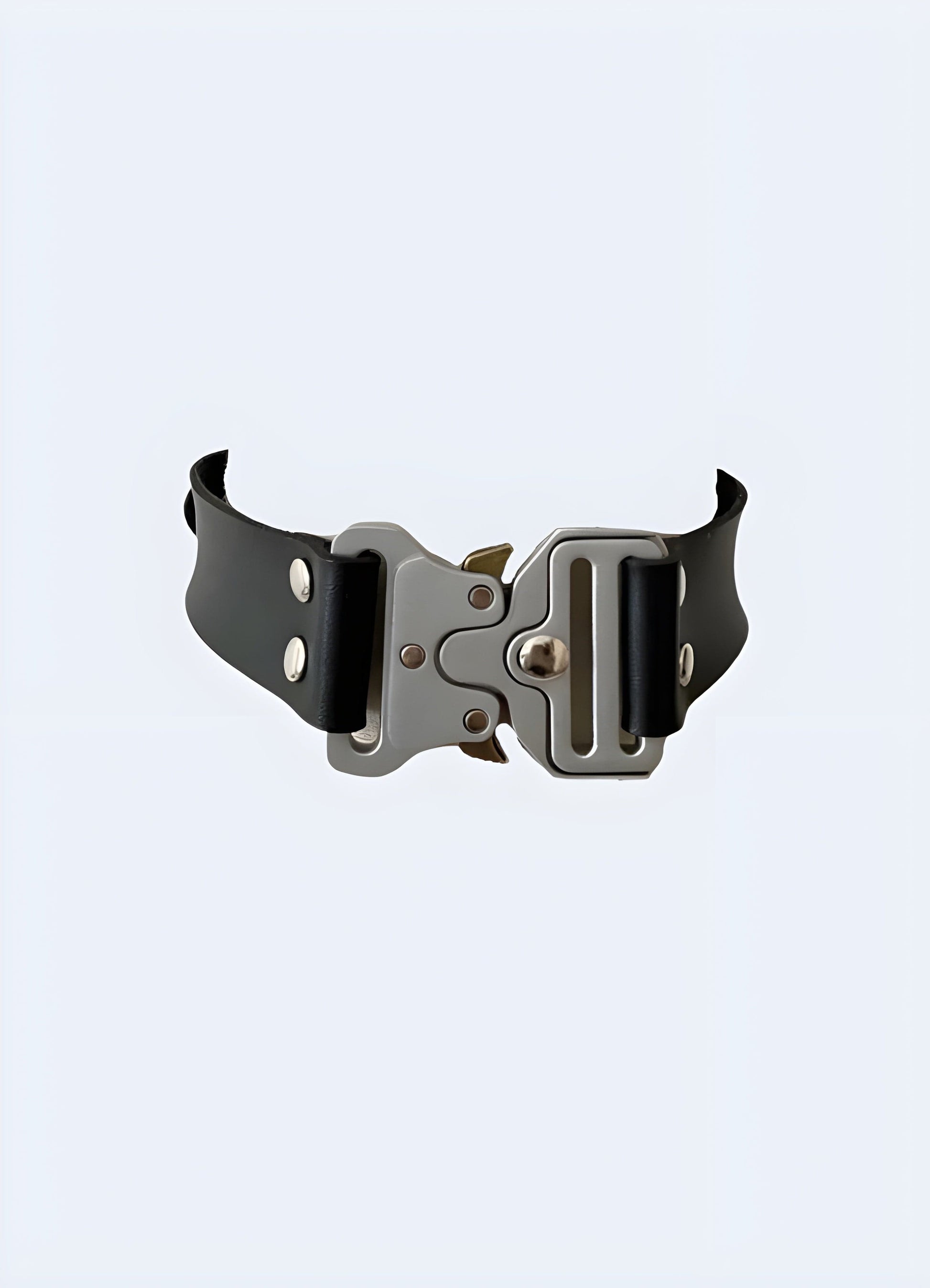 Black leather buckle choker for an edgy and fashionable accessory in the UK.