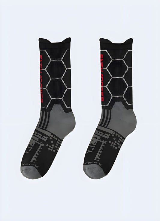 Black tehwear compression socks for improved circulation and support, suitable for sports and everyday wear in the UK