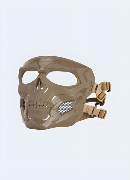 Front side view of Spec Ops jaw protector in beige with high-performance features. Ensures optimal protection and comfort in demanding environments.