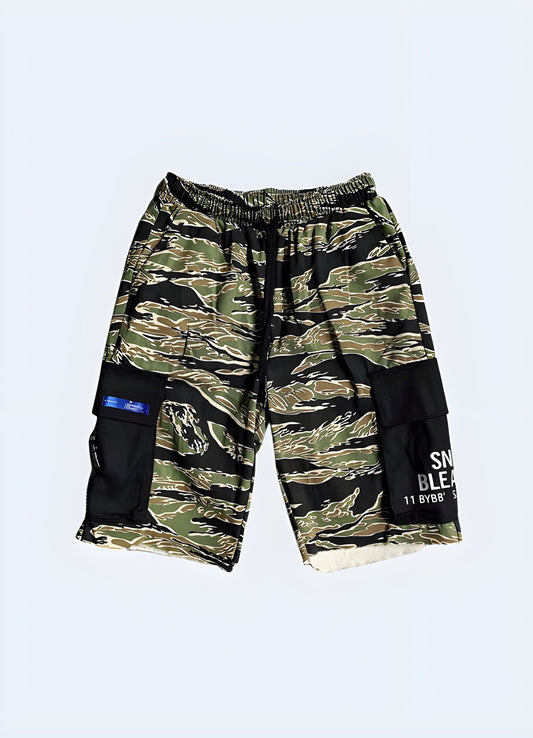 Stylish techwear camo shorts for man, combining urban fashion and functionality in the UK.