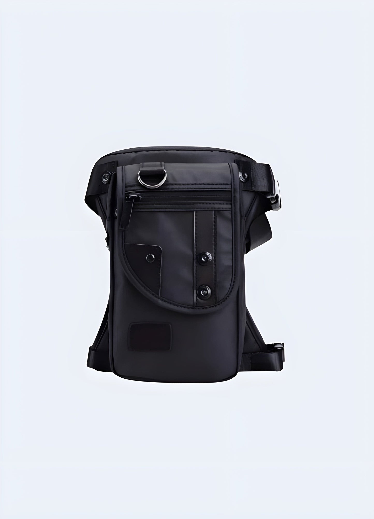 This techwear leg holster is the perfect accessory to take your essentials UK with you. 