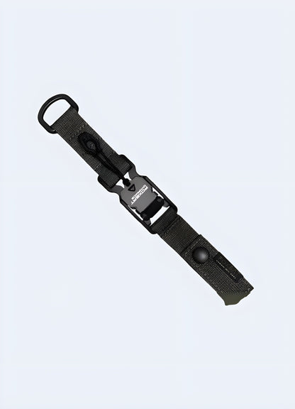 Front view of the techwear magnetic Fidlock key holder showcasing its durable construction and easy-to-use magnetic buckle.