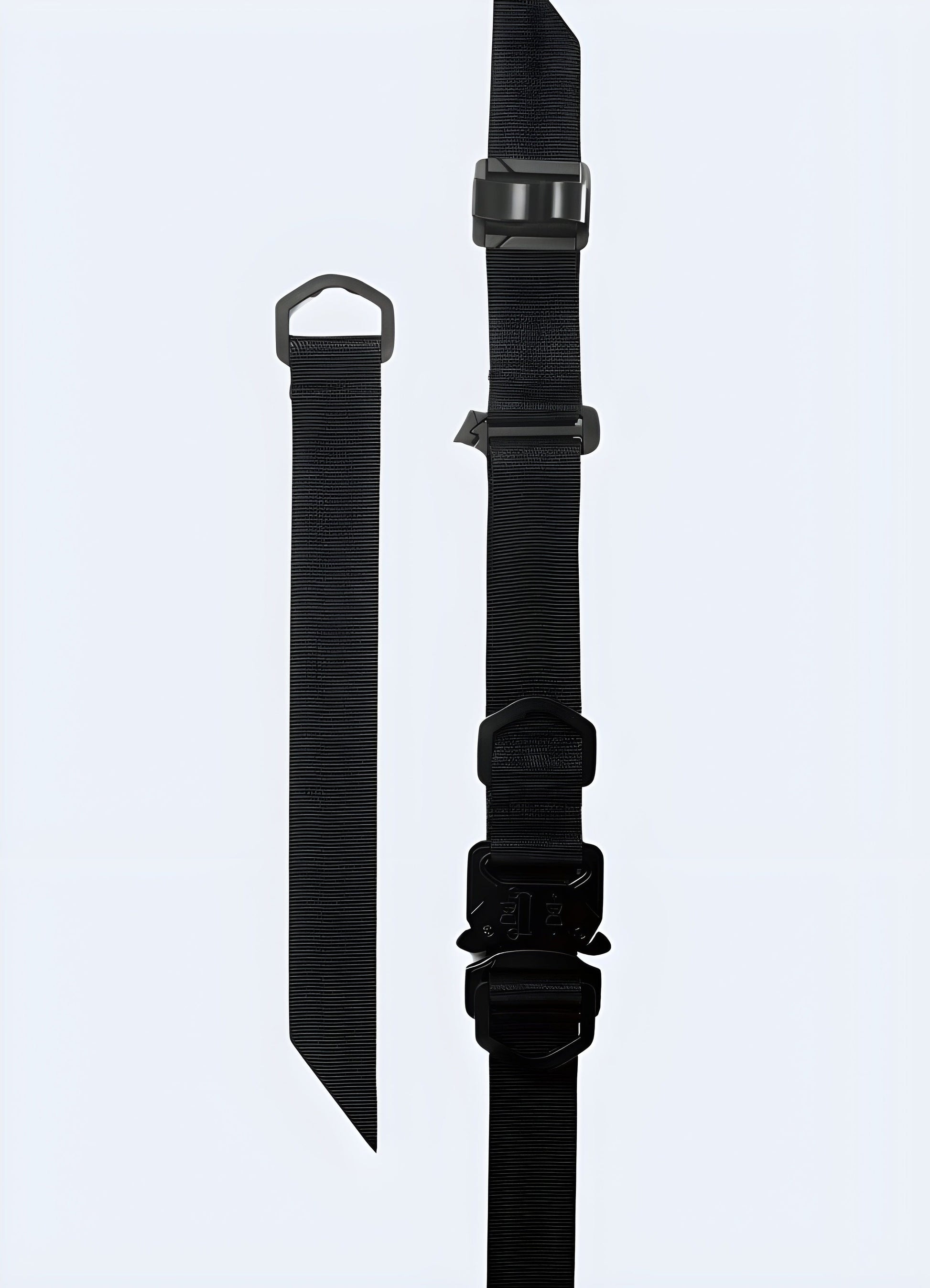 Front view of an urban ninja belt with a sleek design, showcasing a single-sided belt with a modern, tactical look, inspired by urban styles in UK.