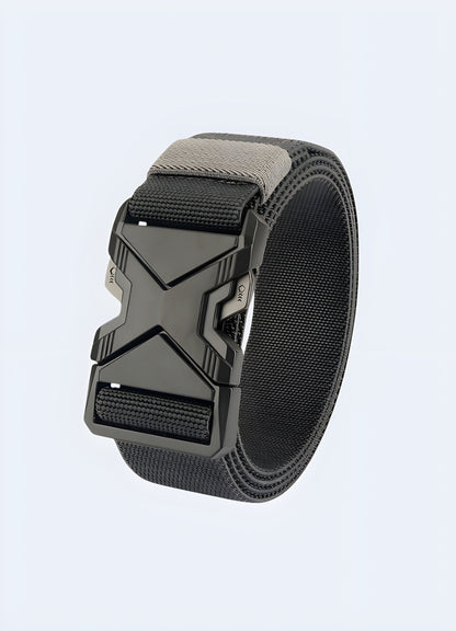 The heart of this men's streetwear belt is its stylish rollercoaster mechanism UK.