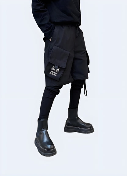 Side view of a woman wearing techwear leggings, showcasing the form-fitting and functional design popular among UK fitness enthusiasts.