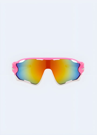 Mirrored pink lenses, UK a translucent frame, and trendy design capture the essence of the era.