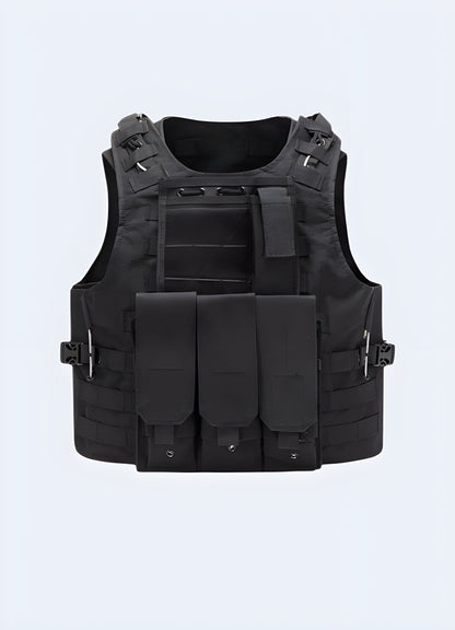 Techwear tactical vest, a stylish and functional choice for urban explorers and fashion-forward individuals in the UK.